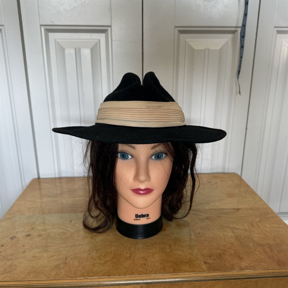 Vintage Womens Hat Glenover Fawn Tra-Felt 100% Wool with Ribbon
